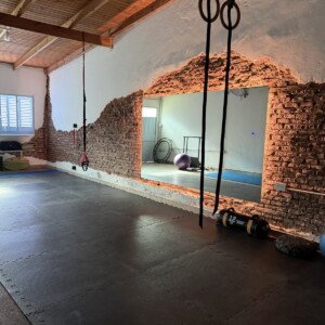 Sala de entrenamiento y movimiento en Eirá Terapia Integrativa